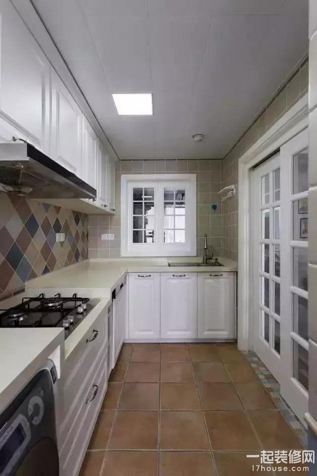 厨房内部做好了,那么该给它配怎样的门? 厨房内部做好了,那么该给它配怎样的门?